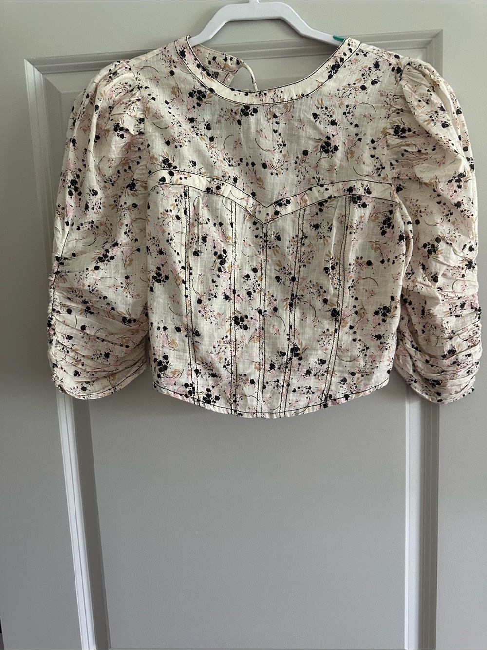 Free People Cream Floral Speckled Puff Sleeve Blouse